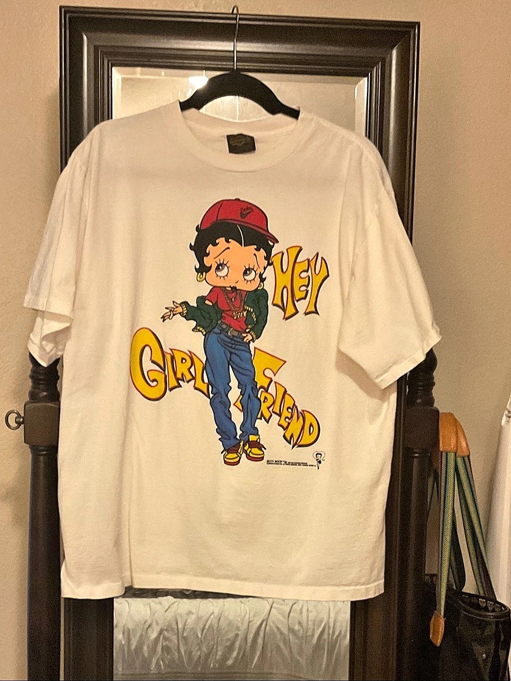 Betty Boop Hey Girlfriend Vintage Graphic T-Shirt White